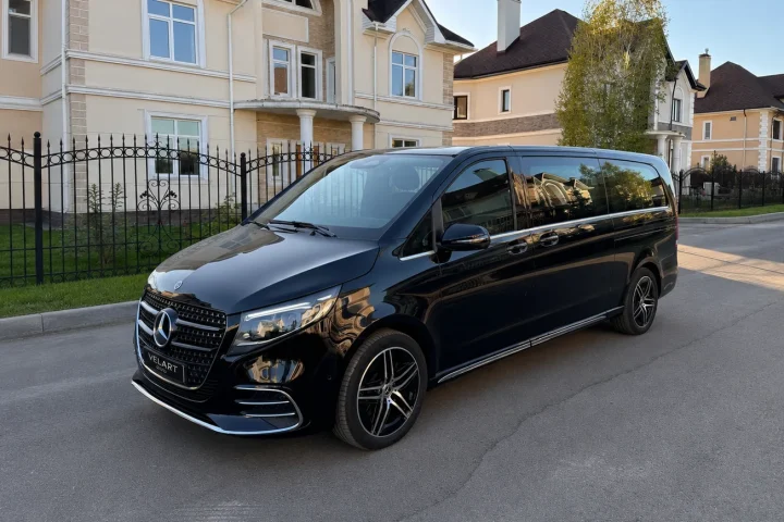 Mercedes-Benz V 300 d EXTRALONG 4MATIC 2.0TD/237 9AT 4WD