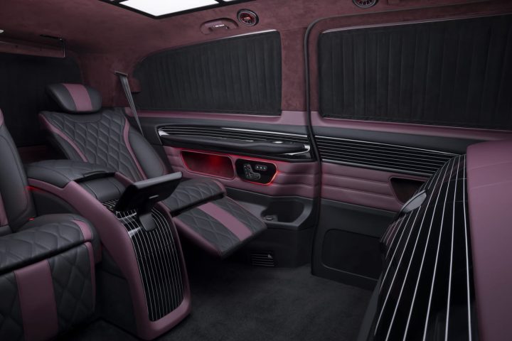 Mercedes-Benz V 300 d EXTRALONG VIP BUS 4MATIC