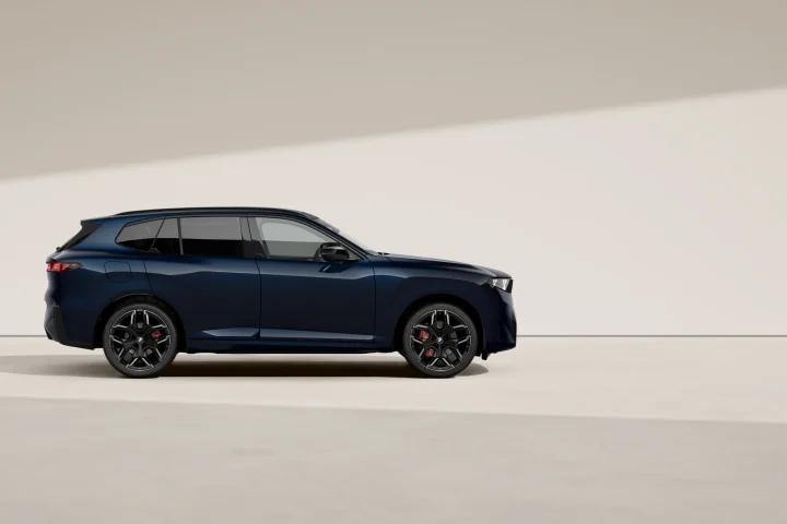 BMW X5 xDrive40d G65, M Carbon Black / Vintage Coffee 2026 — Velart (фото 3)