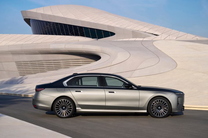 BMW 740i xDrive 2026 (7 серия, рестайлинг) — фото модели 5