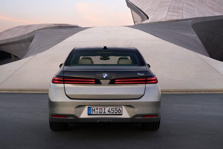 BMW 740i xDrive 2026 (7 серия, рестайлинг) — фото модели 8