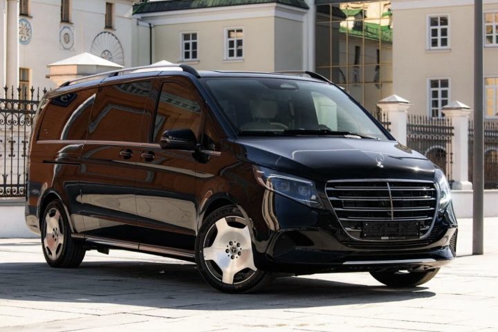 Mercedes-Benz V-Class VIP, светлый салон — фото 4
