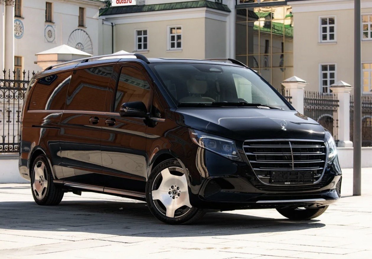 Mercedes-Benz V-Class VIP, светлый салон — фото 4